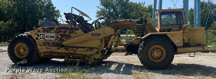 image for item EK8982 1982 Caterpillar  613B scraper