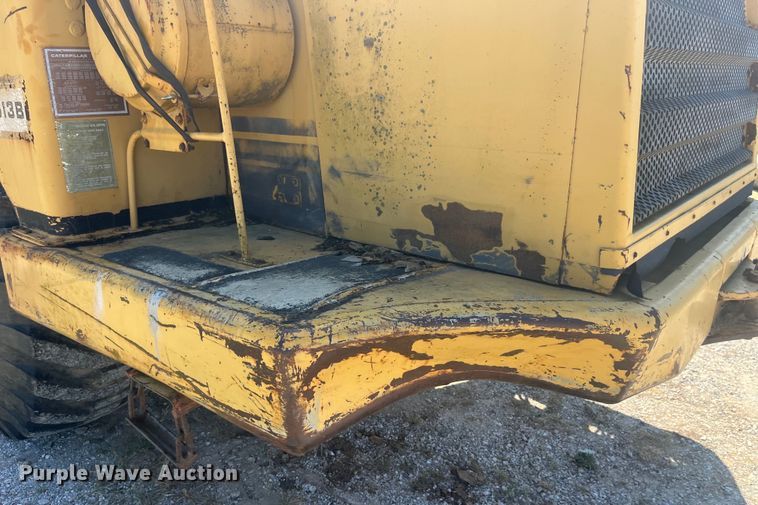 image for item EK8982 1982 Caterpillar  613B scraper