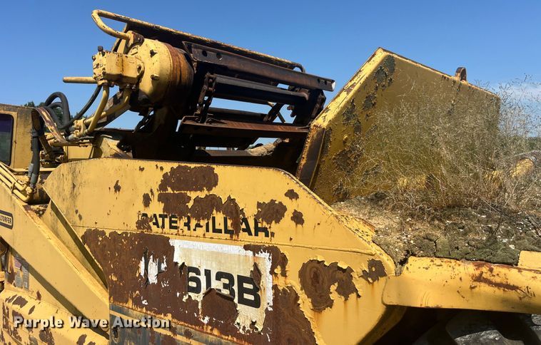 image for item EK8982 1982 Caterpillar  613B scraper