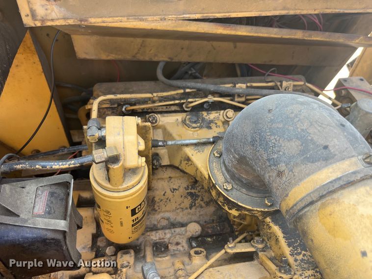 image for item EK8982 1982 Caterpillar  613B scraper