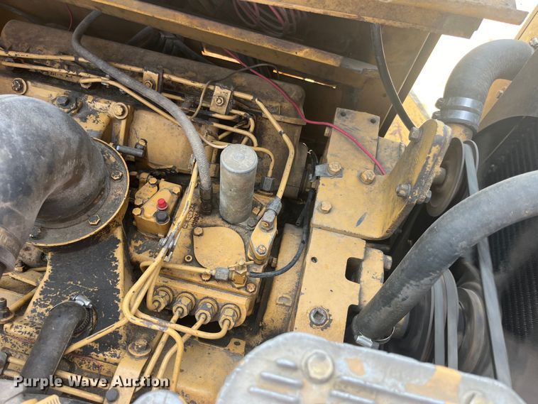 image for item EK8982 1982 Caterpillar  613B scraper