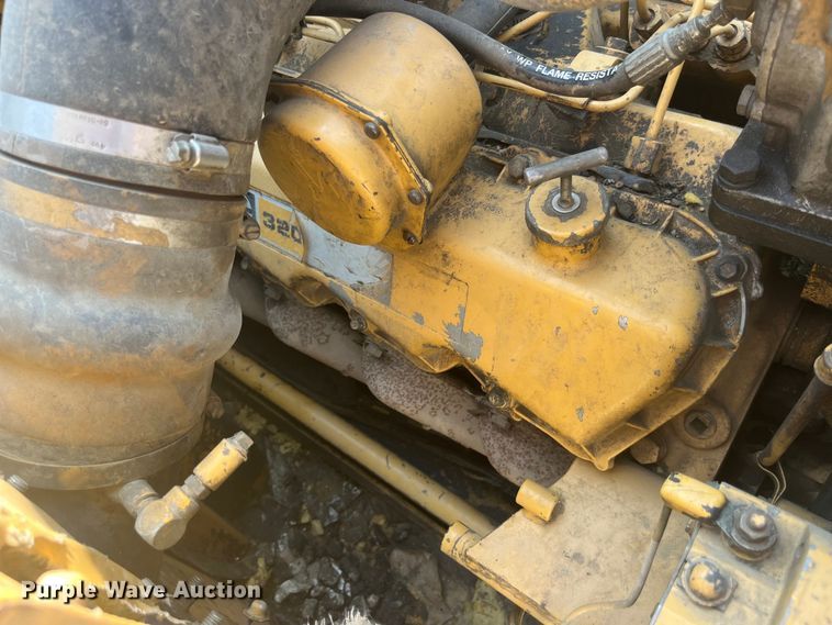 image for item EK8982 1982 Caterpillar  613B scraper