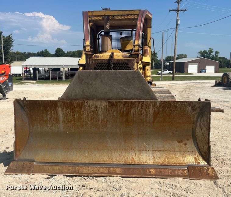 image for item EK8983 1990 Caterpillar  D6D PS dozer