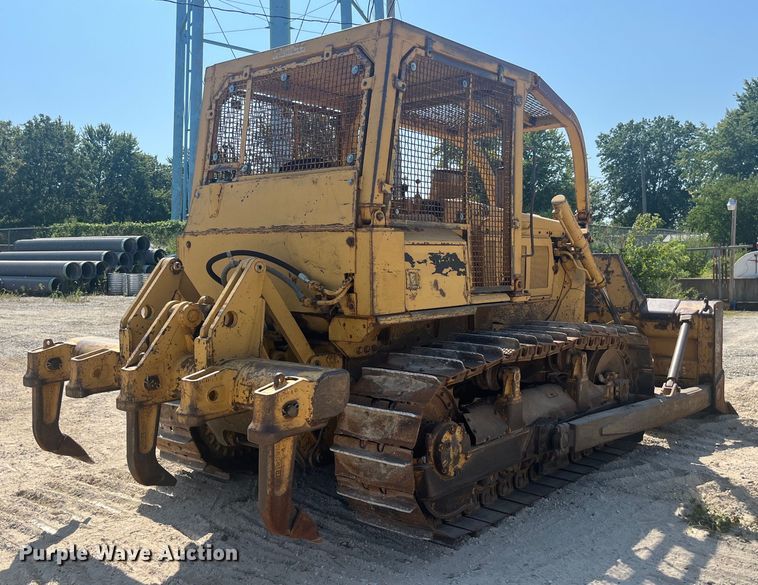 image for item EK8983 1990 Caterpillar  D6D PS dozer