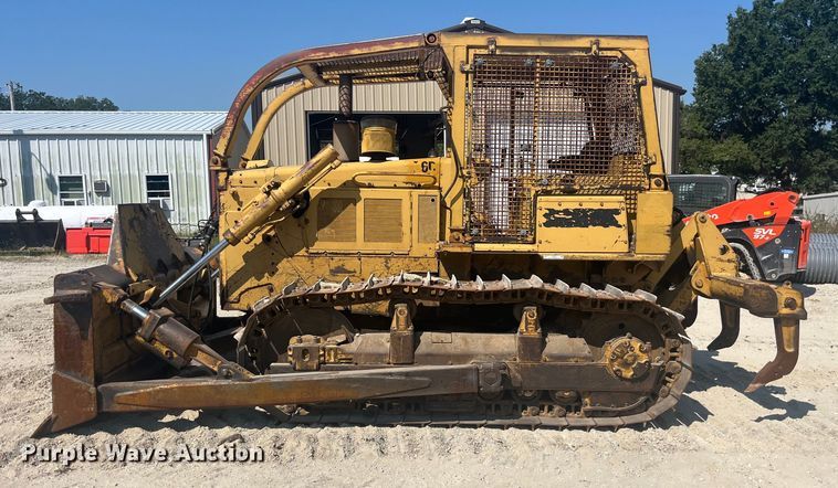 image for item EK8983 1990 Caterpillar  D6D PS dozer