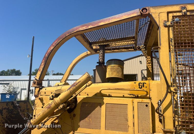 image for item EK8983 1990 Caterpillar  D6D PS dozer