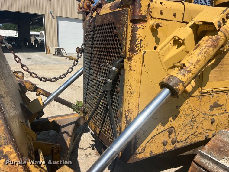 image for item EK8983 1990 Caterpillar  D6D PS dozer