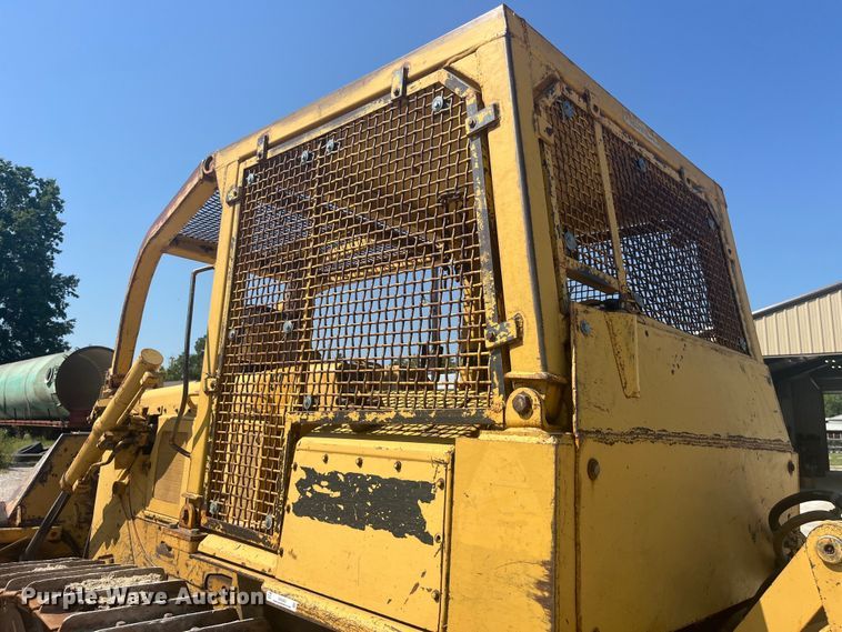 image for item EK8983 1990 Caterpillar  D6D PS dozer