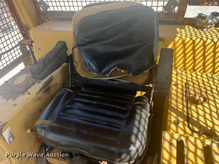 image for item EK8983 1990 Caterpillar  D6D PS dozer