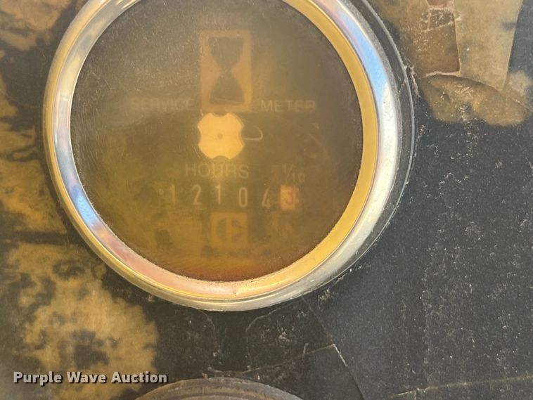 image for item EK8983 1990 Caterpillar  D6D PS dozer