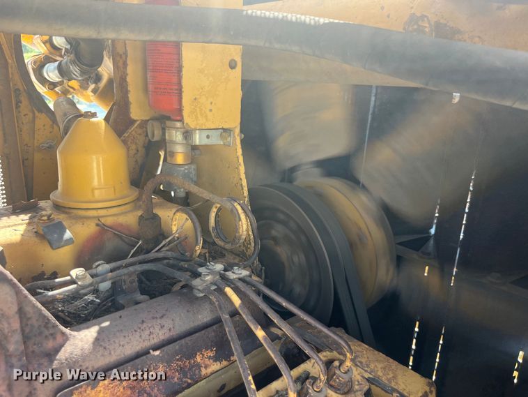 image for item EK8983 1990 Caterpillar  D6D PS dozer