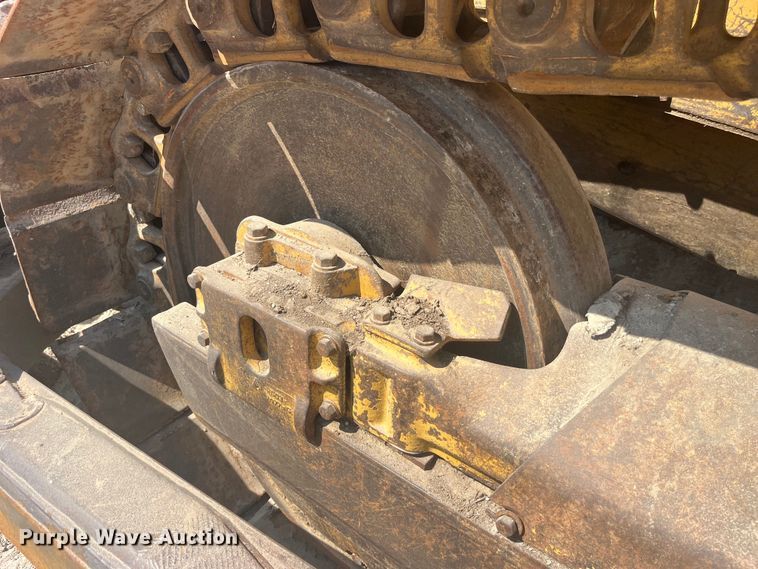 image for item EK8983 1990 Caterpillar  D6D PS dozer