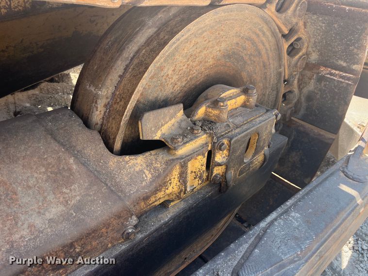 image for item EK8983 1990 Caterpillar  D6D PS dozer