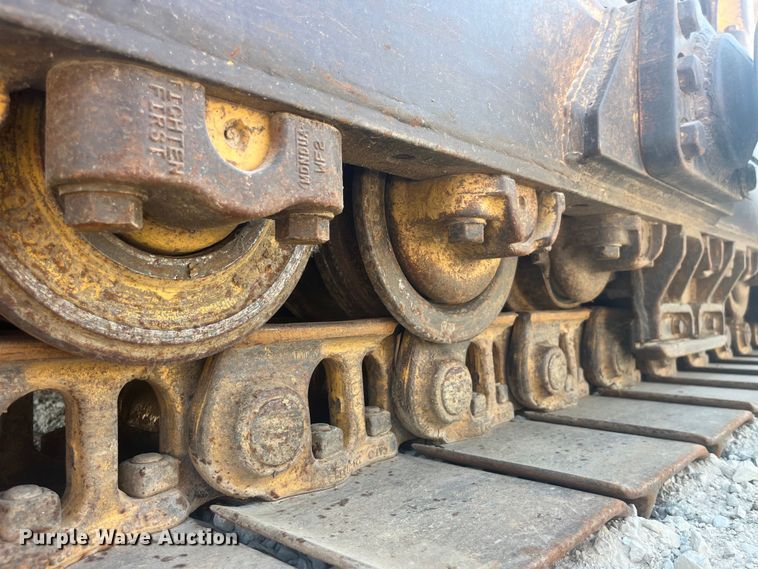 image for item EK8983 1990 Caterpillar  D6D PS dozer