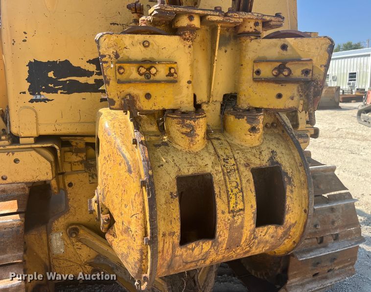 image for item EK8984 1995 Caterpillar  D6EPS dozer