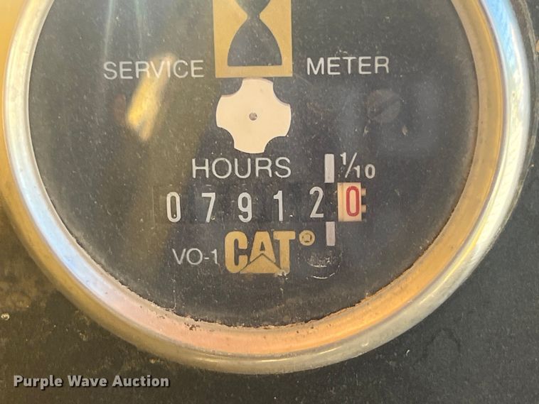 image for item EK8984 1995 Caterpillar  D6EPS dozer