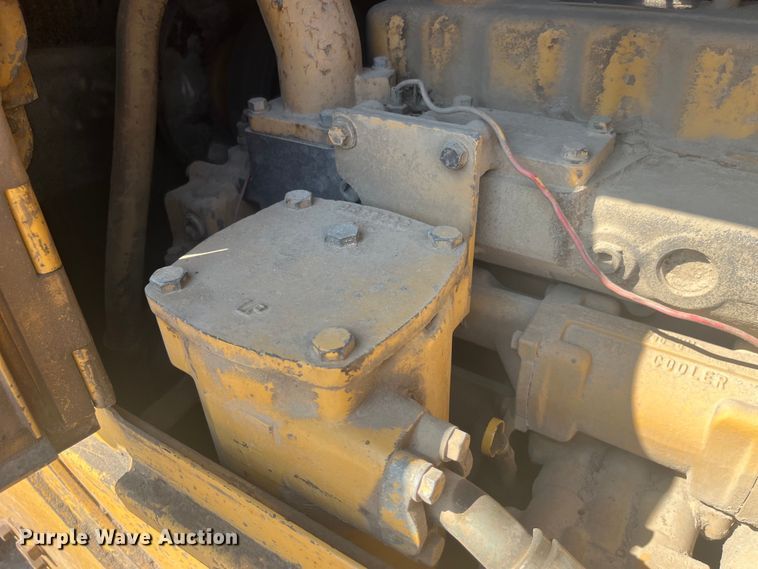 image for item EK8984 1995 Caterpillar  D6EPS dozer