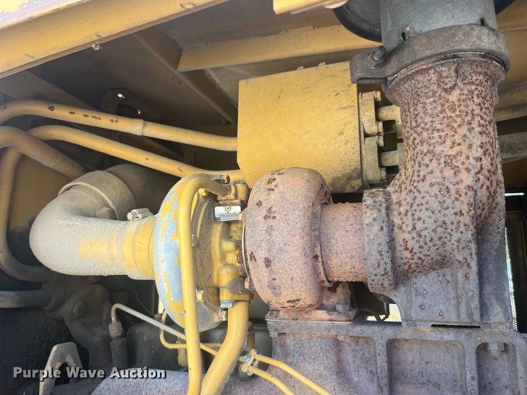 image for item EK8984 1995 Caterpillar  D6EPS dozer