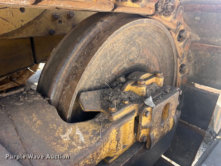 image for item EK8984 1995 Caterpillar  D6EPS dozer