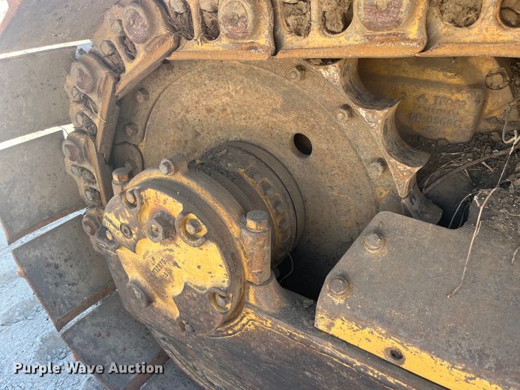 image for item EK8984 1995 Caterpillar  D6EPS dozer