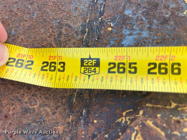 image for item EK8994 2002 Eager Beaver 35GSL lowboy equipment trailer