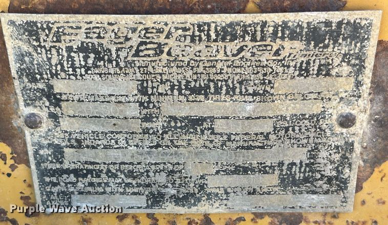 image for item EK8994 2002 Eager Beaver 35GSL lowboy equipment trailer