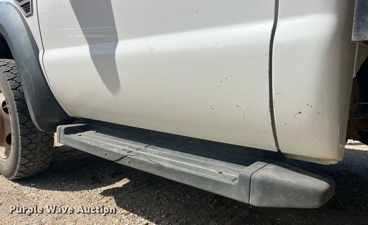 image for item EK8998 2008 Ford F450 Super Duty XL flatbed truck