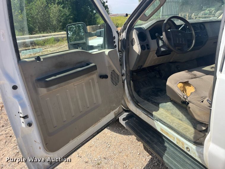 image for item EK8998 2008 Ford F450 Super Duty XL flatbed truck