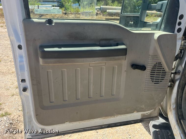 image for item EK8998 2008 Ford F450 Super Duty XL flatbed truck