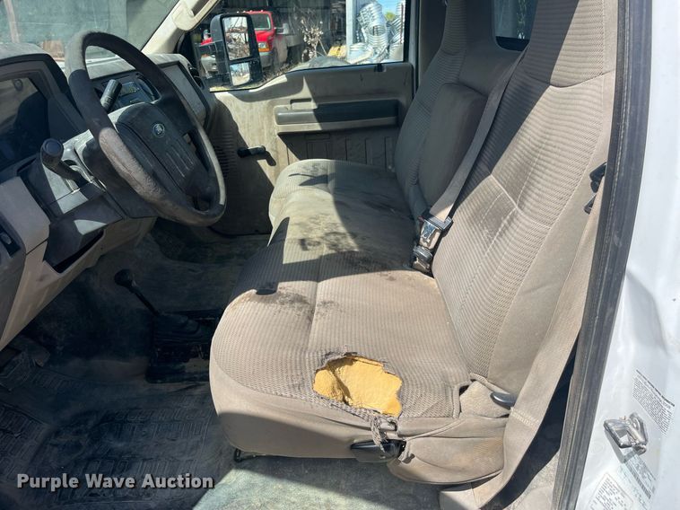 image for item EK8998 2008 Ford F450 Super Duty XL flatbed truck