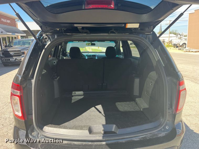 image for item EK8999 2015 Ford Explorer Police Interceptor  SUV