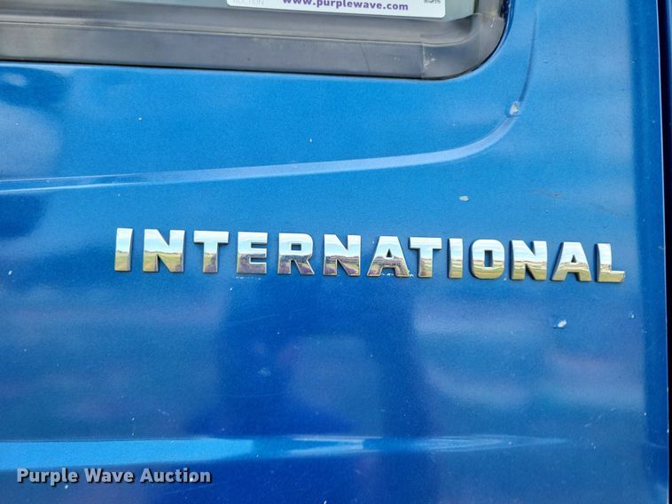 image for item KA9867 2005 International 7400 dump truck