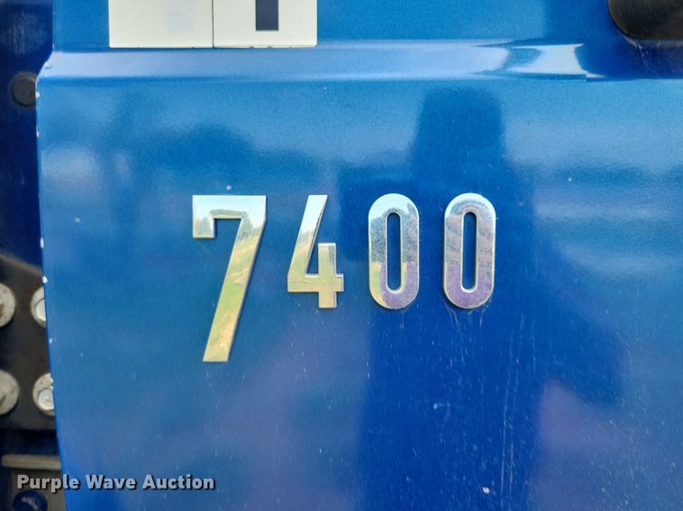 image for item KA9867 2005 International 7400 dump truck