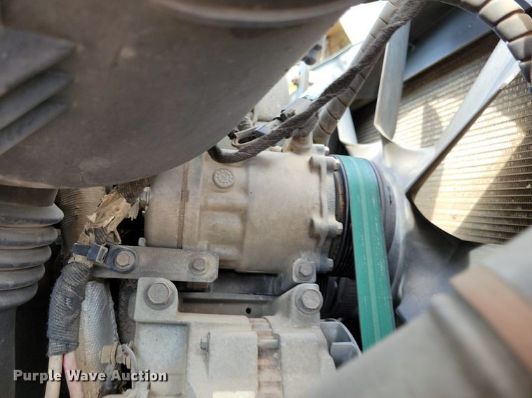 image for item KA9867 2005 International 7400 dump truck