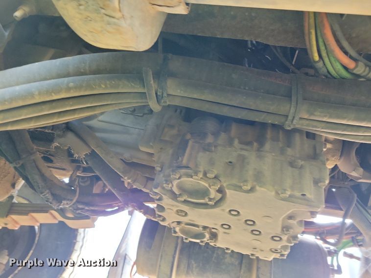 image for item KA9867 2005 International 7400 dump truck