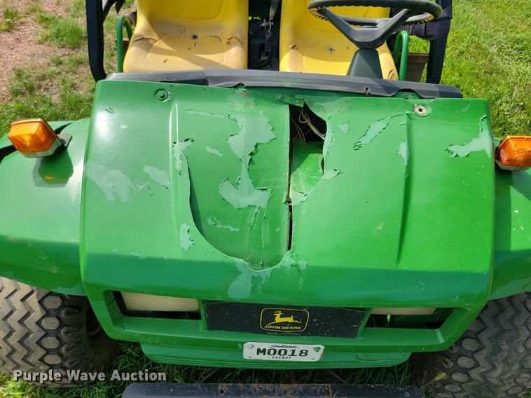 image for item KA9868 1998 John Deere Gator utility vehicle