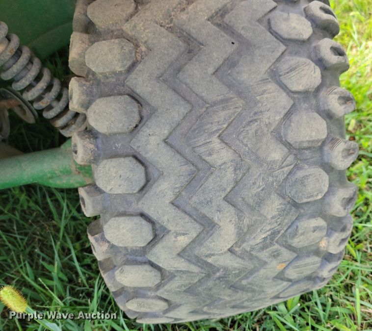 image for item KA9868 1998 John Deere Gator utility vehicle