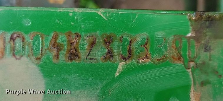 image for item KA9868 1998 John Deere Gator utility vehicle