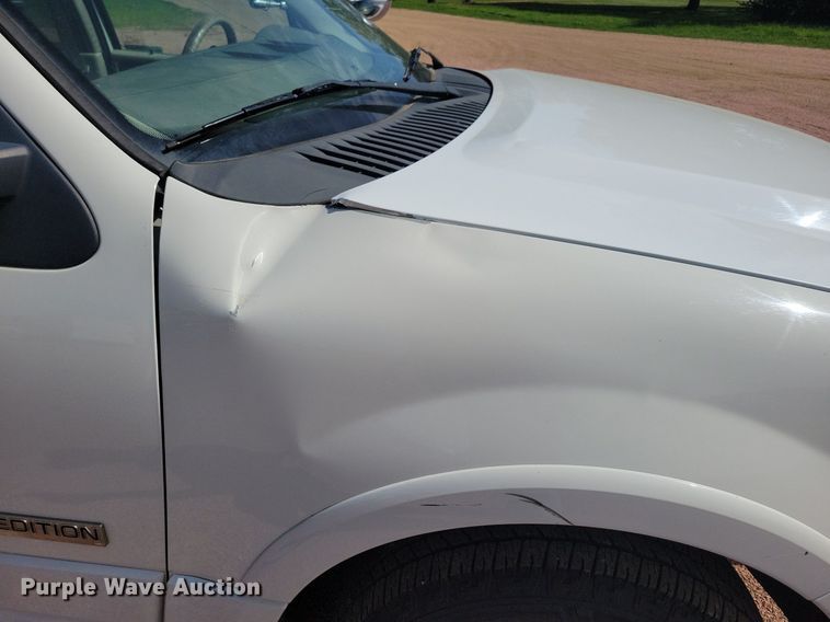 image for item KA9869 2008 Ford Expedition SUV