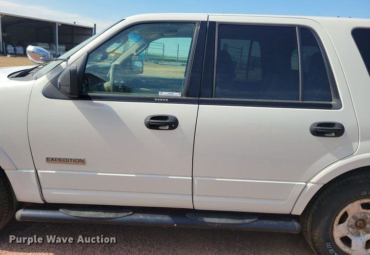 image for item KA9869 2008 Ford Expedition SUV