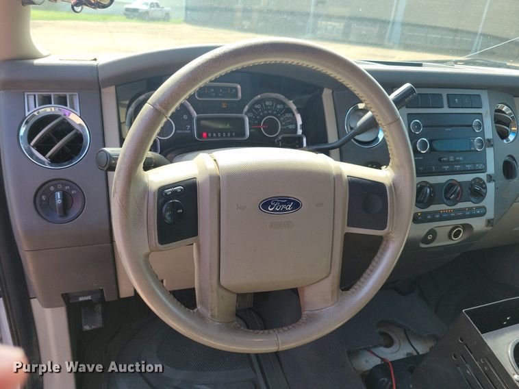 image for item KA9869 2008 Ford Expedition SUV