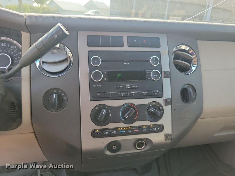 image for item KA9869 2008 Ford Expedition SUV