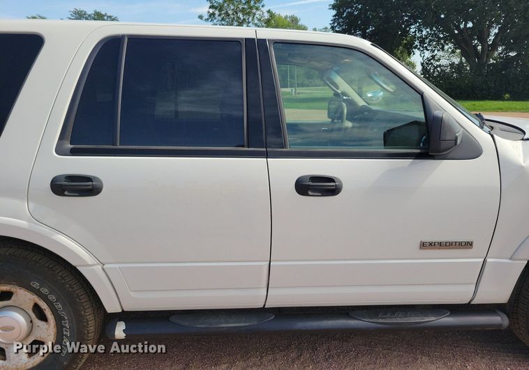 image for item KA9869 2008 Ford Expedition SUV