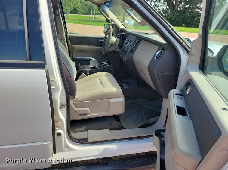 image for item KA9869 2008 Ford Expedition SUV