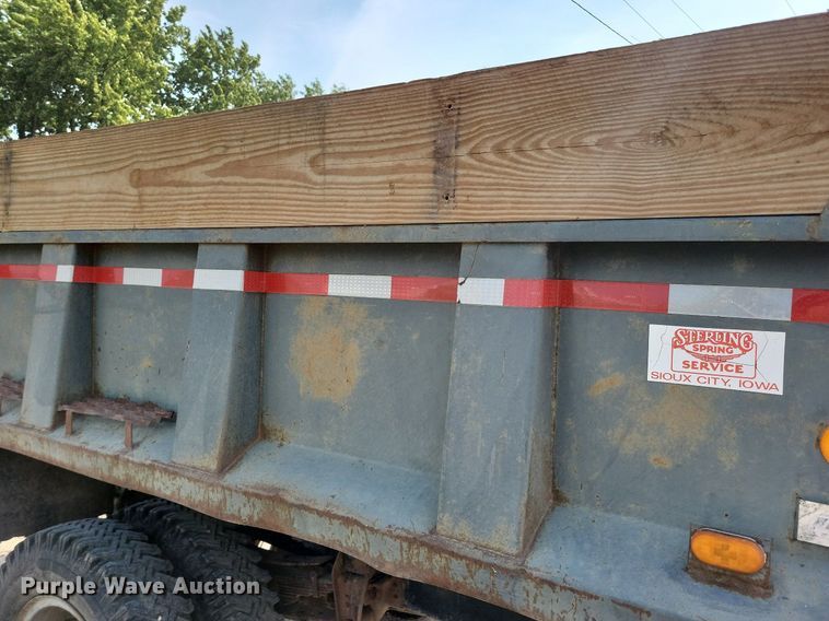 image for item KA9871 1978 Chevrolet  C65 dump truck