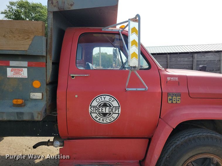 image for item KA9871 1978 Chevrolet  C65 dump truck