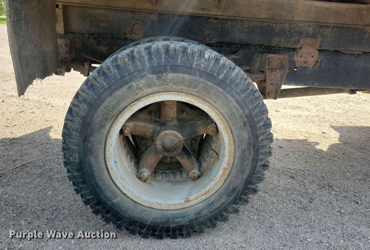 image for item KA9871 1978 Chevrolet  C65 dump truck