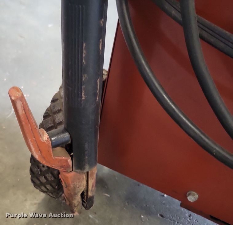 image for item KA9877 Lincoln Electric AC 225 Lincwelder welder