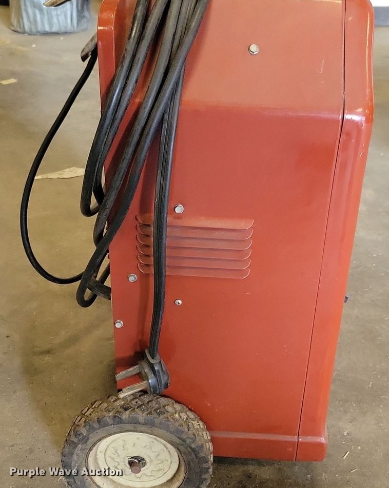 image for item KA9878 Lincoln AC 225 Lincwelder welder