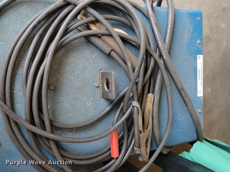 image for item KA9883 Miller Dialarc 250 welder